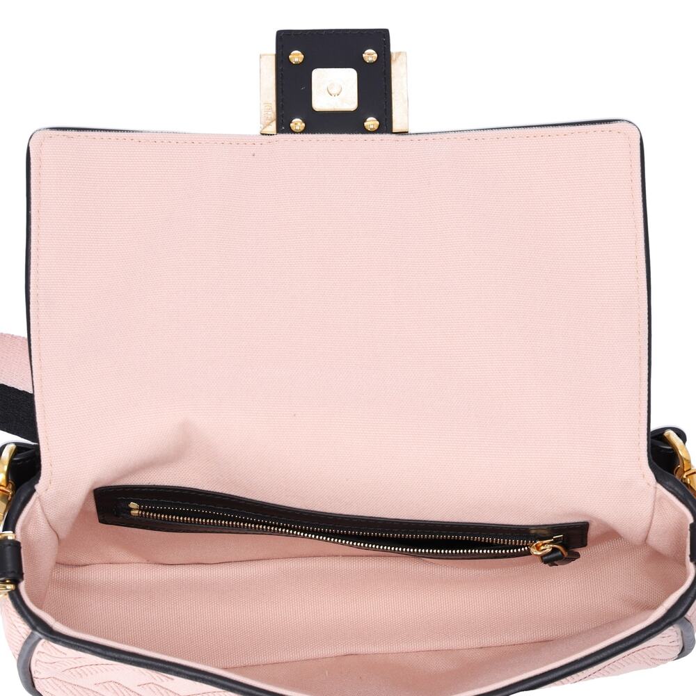 FENDI Mamma Baguette Zucca Pattern Handbag 8BR600 Pink Beige Black Jacquard - Picture 6 of 8